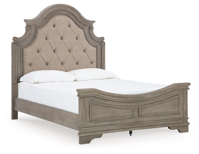 Lodenbay  Panel Bed